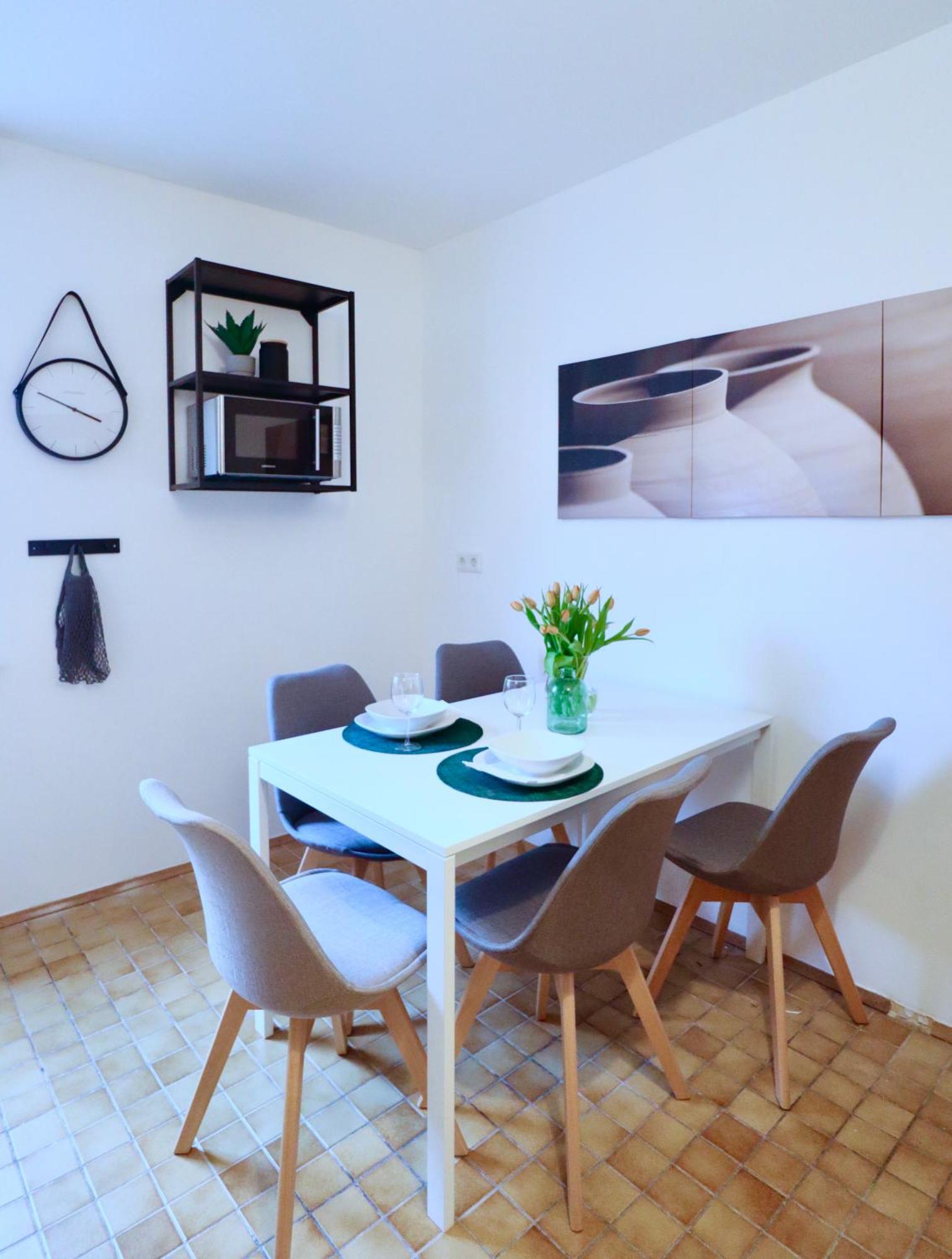 Sapphire Apartment: Free Parking + Netflix + Bathtub Essen Dış mekan fotoğraf