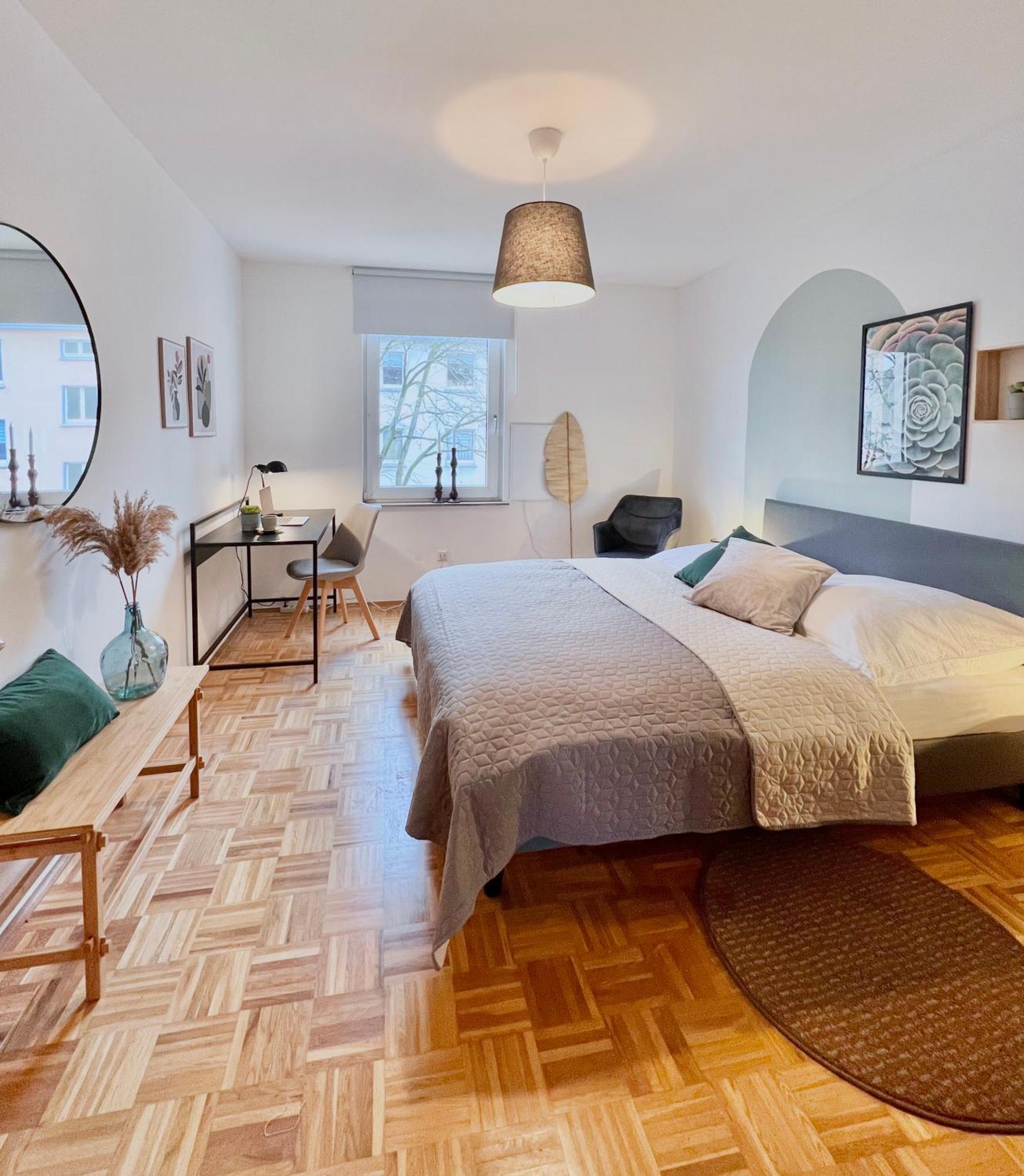 Sapphire Apartment: Free Parking + Netflix + Bathtub Essen Dış mekan fotoğraf